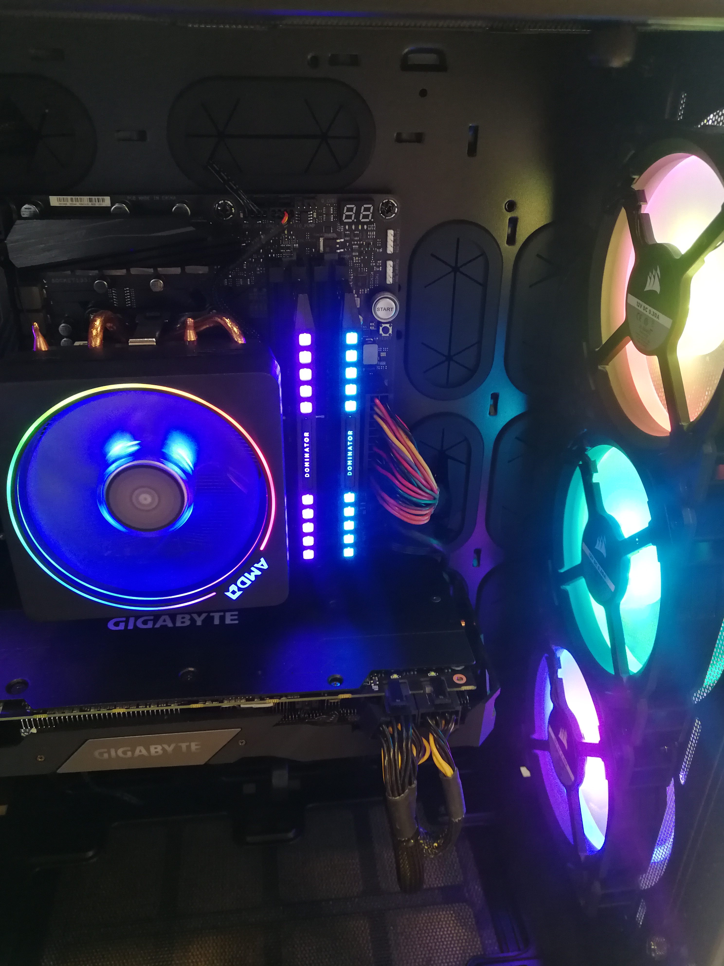 Leistungsfähiger individuell gebauter Gaming-PC